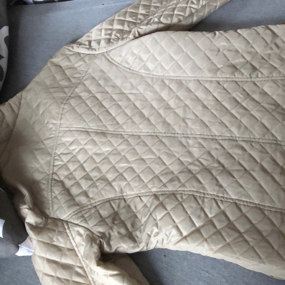 Light Weight Jacket - Picture 3 of 3